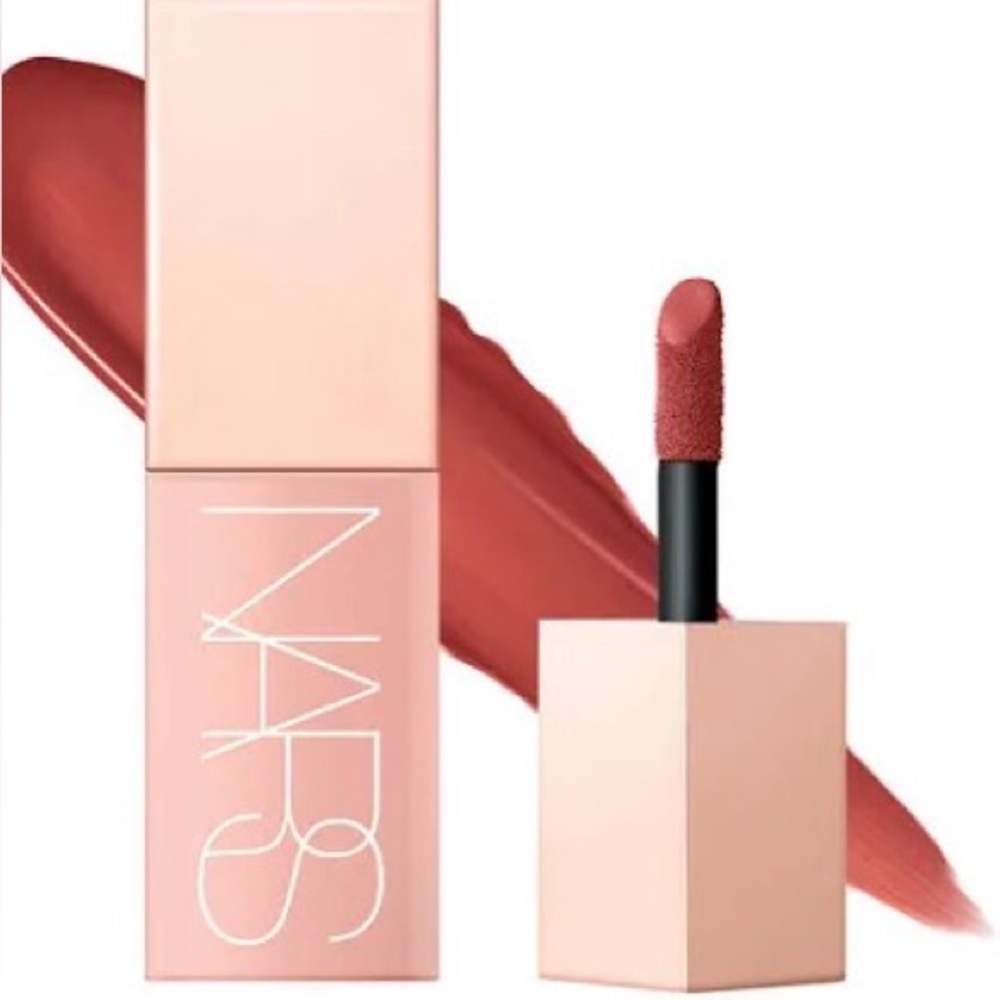 NARS Afterglow Liquid Blush in Aragon